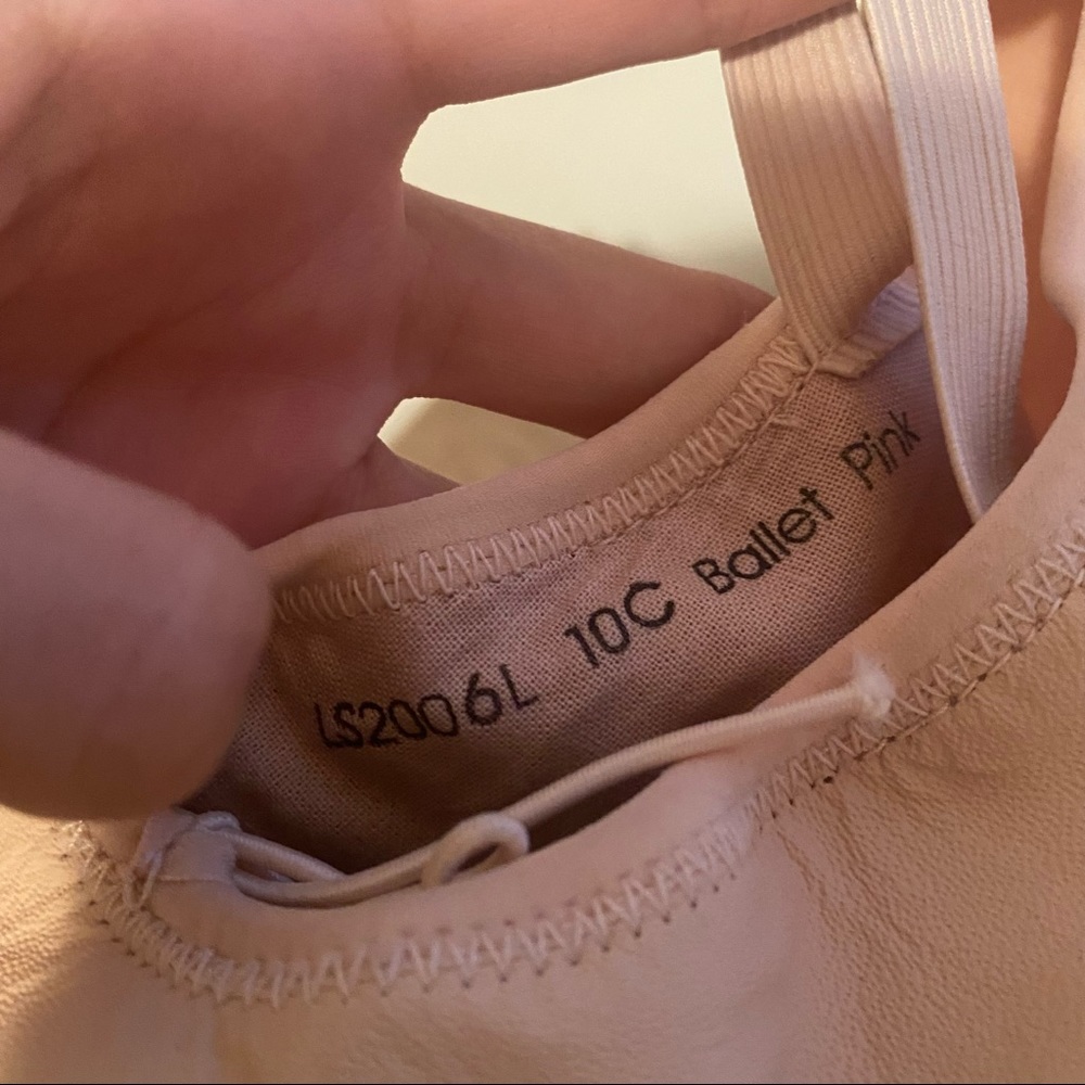 Ballet Shoes - Picture 3 of 3